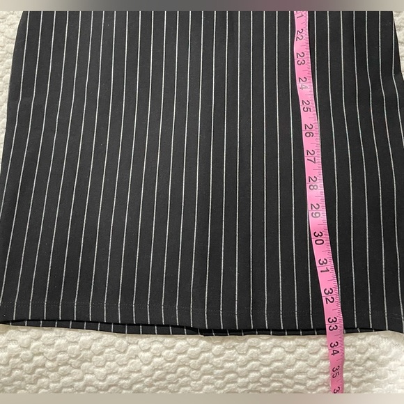 Week Day Collared Dress - Picture 5 of 6